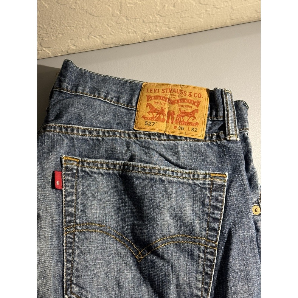Levi's Men's 527 Bootcut Denim Jeans‎ 36x32 (36x31) Distressed